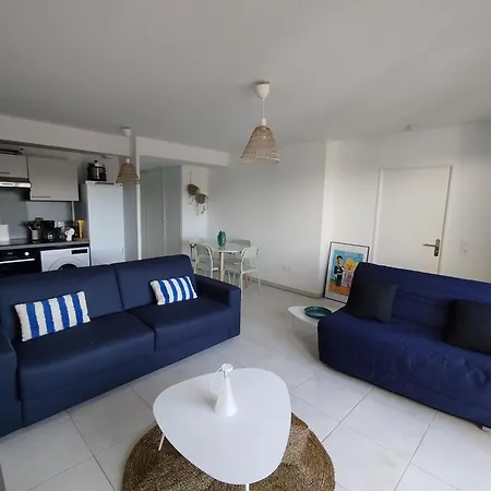 Spacieux Et Lumineux Apartment